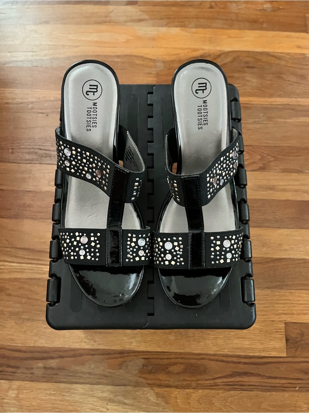 NWOT Mootsies Tootsies Black Crystal-Stud Slide Sandals